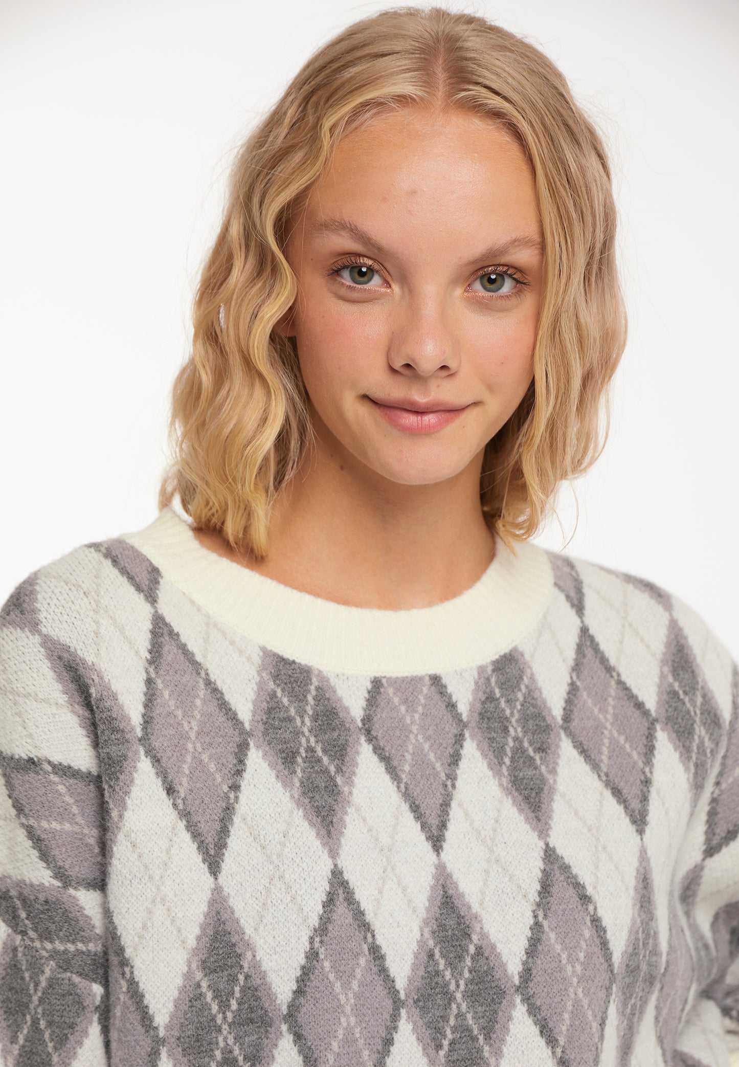 myMo Women's Knitted Sweater