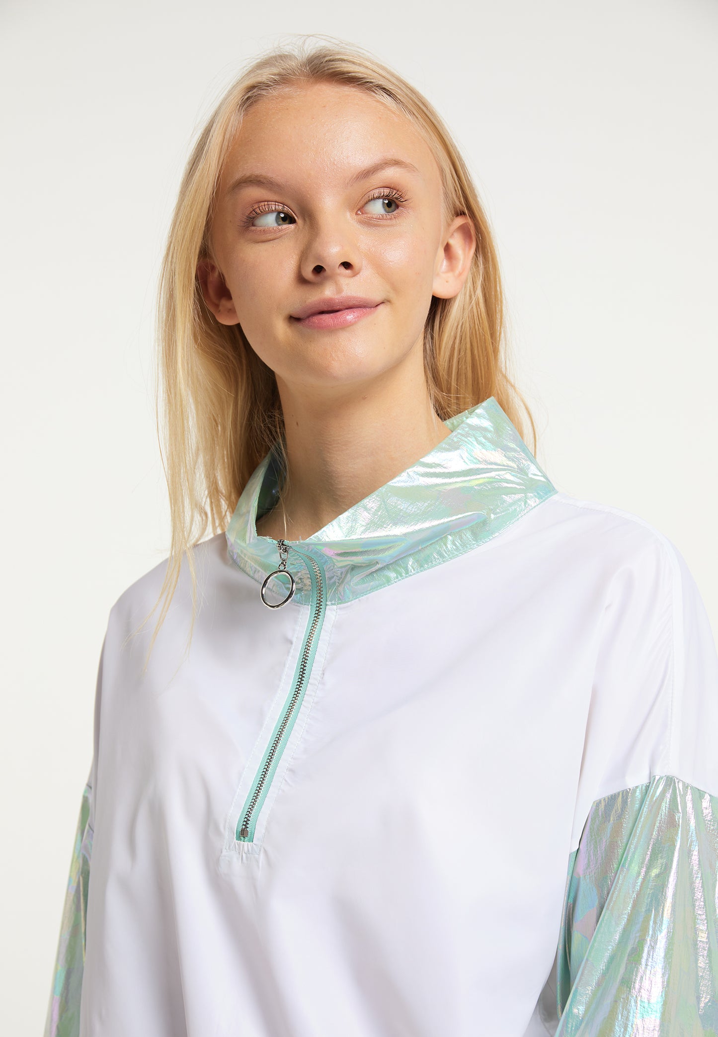 myMo ATHLSR Women's Windbreaker Jacket