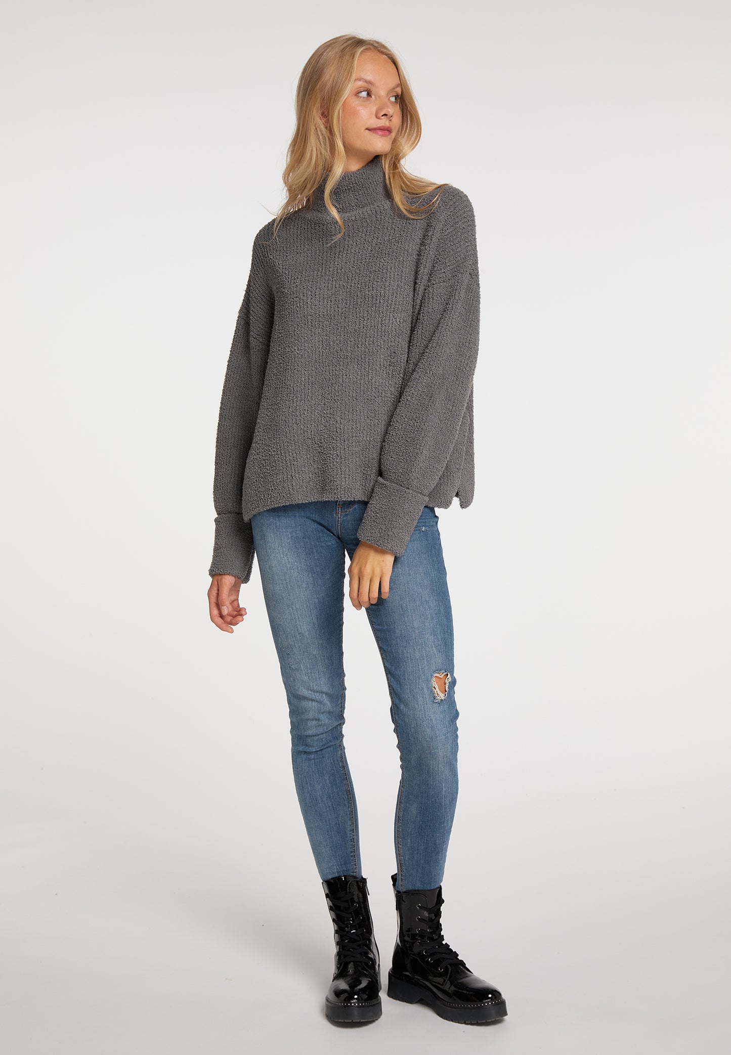 myMo Women's Knitted Sweater