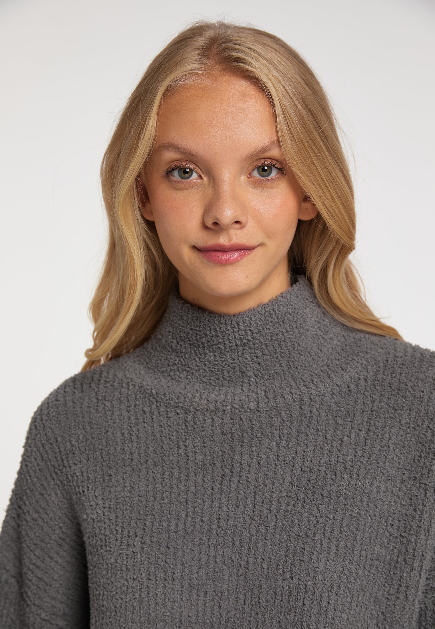 myMo Women's Knitted Sweater