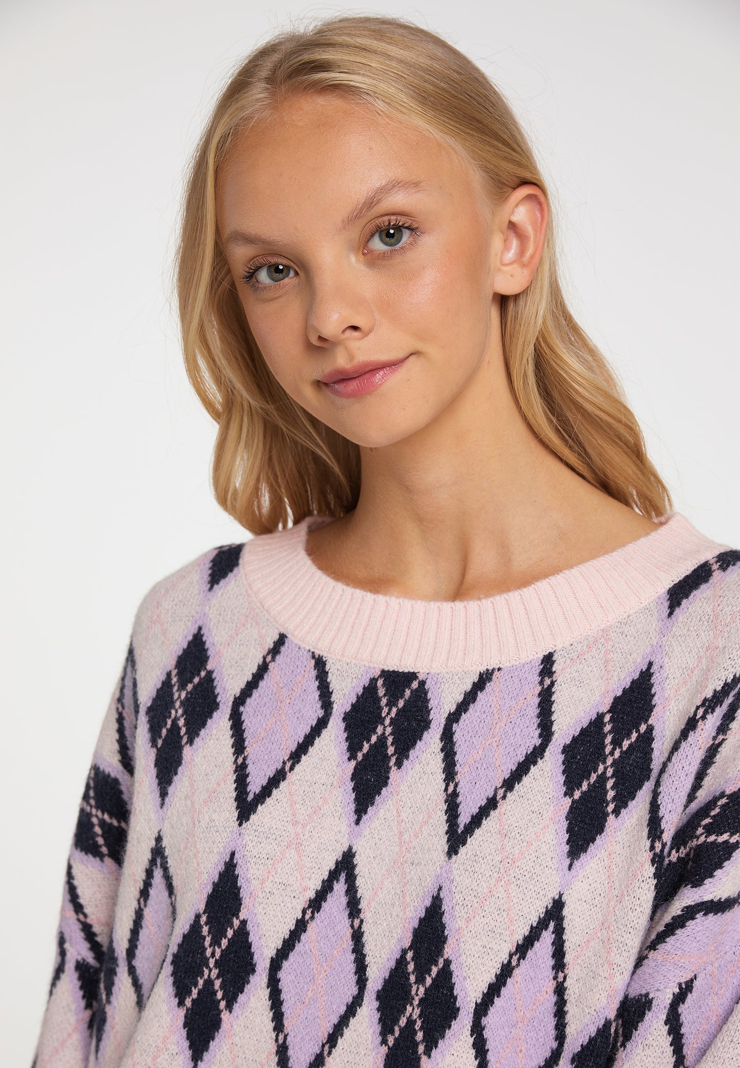 myMo Women's Knitted Sweater