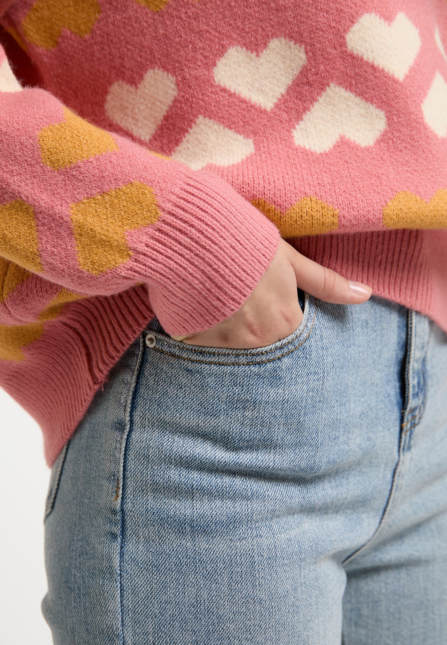 myMo Women's Knitted Sweater