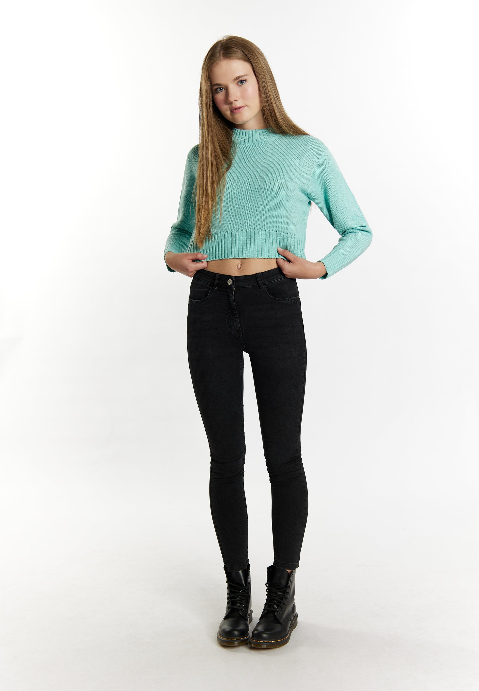 myMo Women's Cropped Sweater