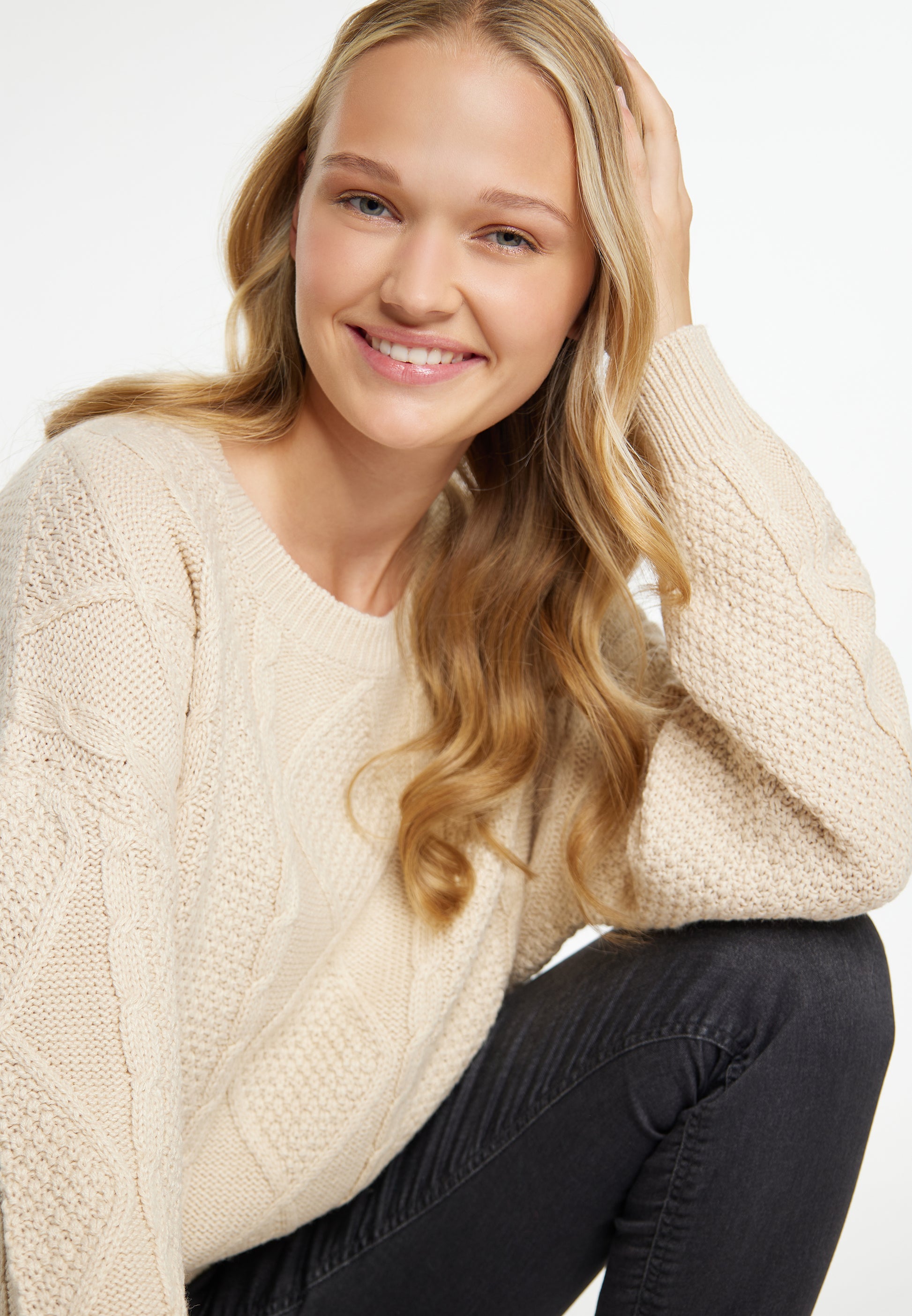 myMo Women's Knitted Sweater