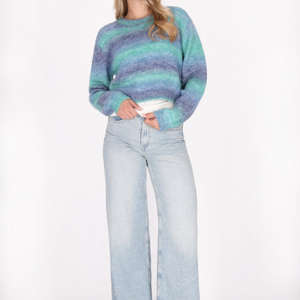 Collection image for: cropped long-sleeve sweater