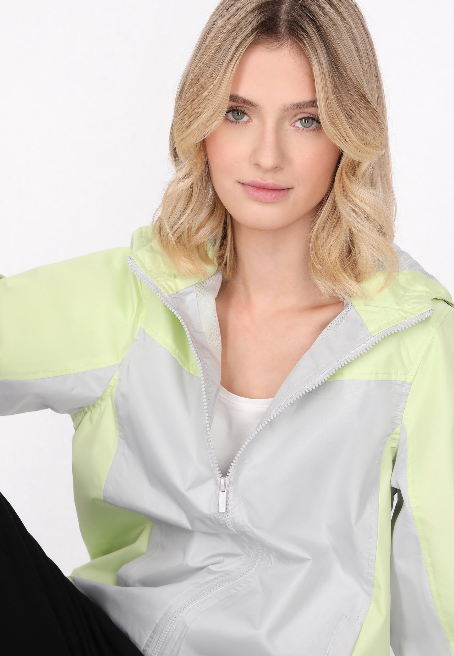 myMo ATHLSR Damenjacke