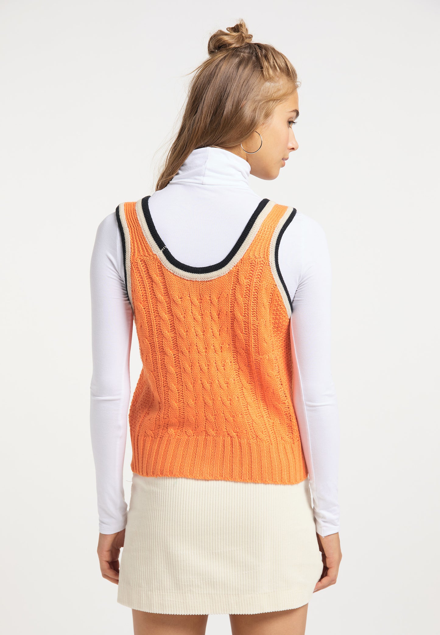 myMo Women's Knitted Vest