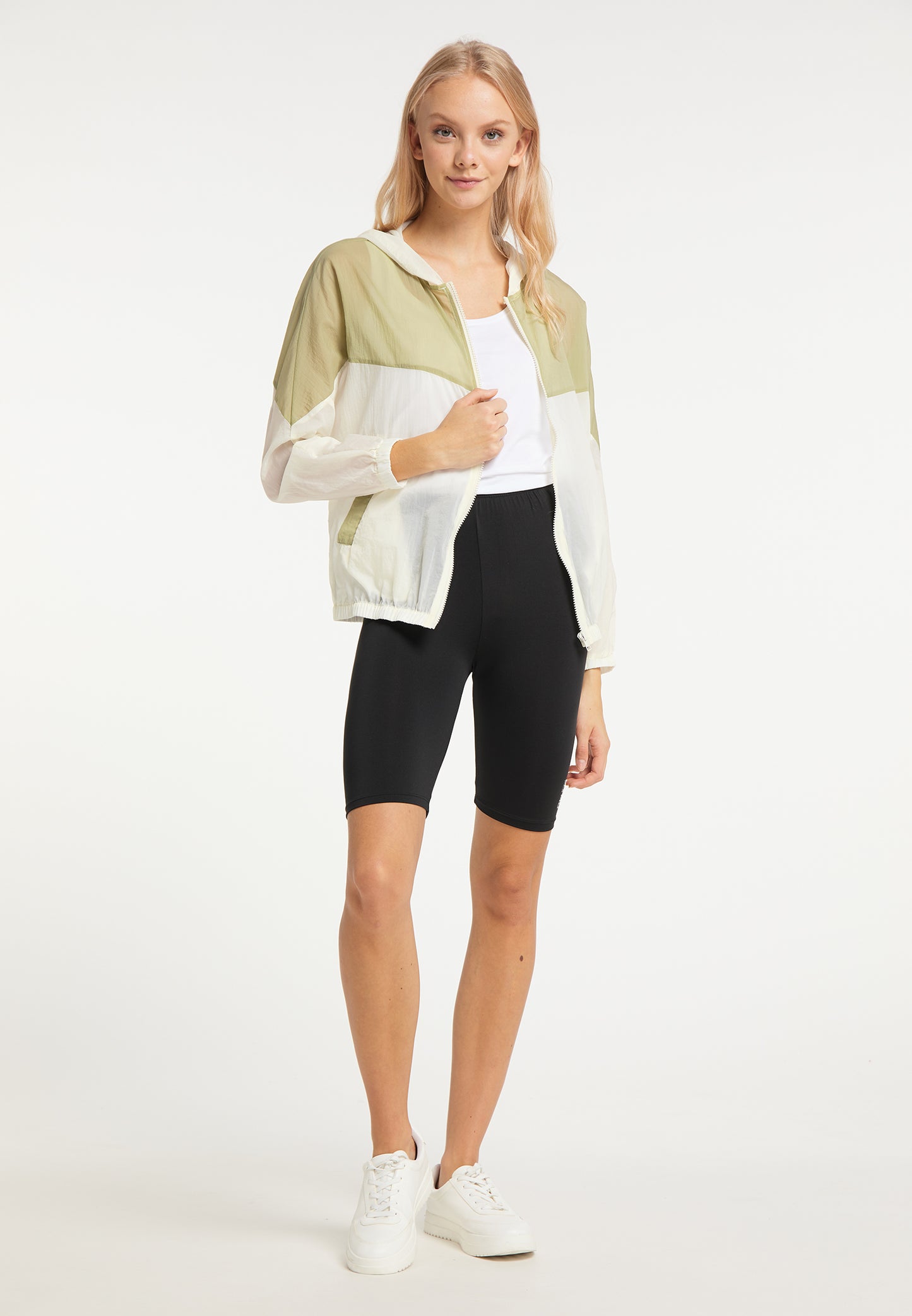 myMo ATHLSR Women's Windbreakers