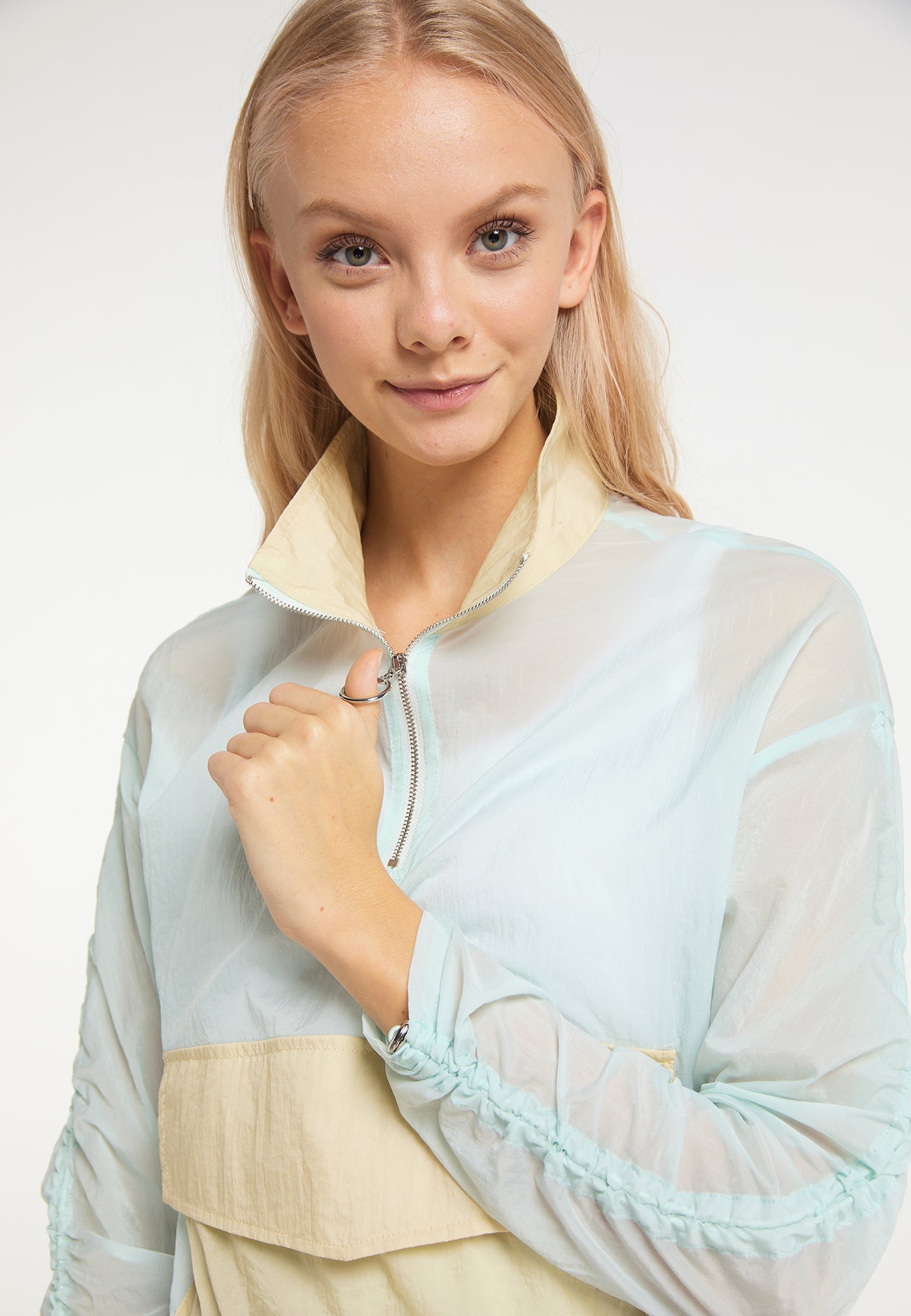 myMo ATHLSR Damen Windbreaker